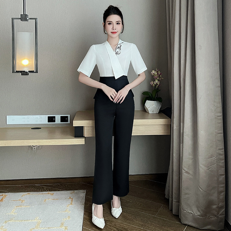 Đồng Phục Nhân Viên Spa, Massage, Salon Bộ Sơ Mi Quần Dài UNF008 Bộ Màu Xanh Navy